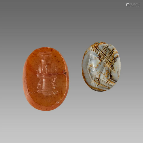 Lot of 2 Roman Style Agate Intaglio Ring stones.