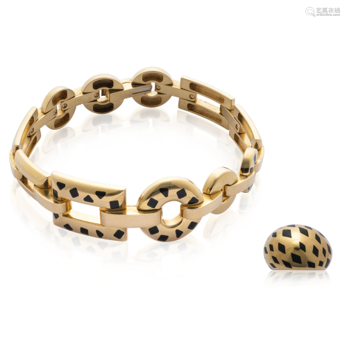 CARTIER 'PANTHÈRE' GOLD AND ENAMEL BRACELET AND