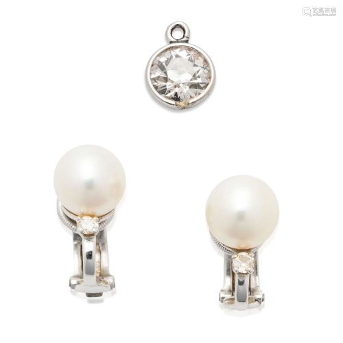 NO RESERVE - MOUNTED BY CARTIER LONDON CULTURED PEARL
