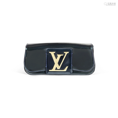 Bleu Nuit Vernis Sobe Clutch, Louis Vuitton, c. 2009,