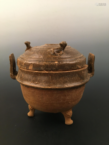Chinese Yue Yao Censer with Cover