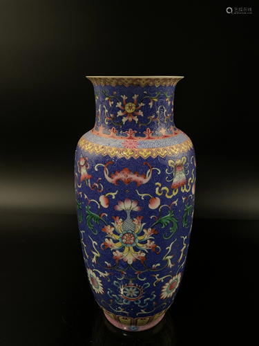 Chinese Famille Rose Porcelain Vase