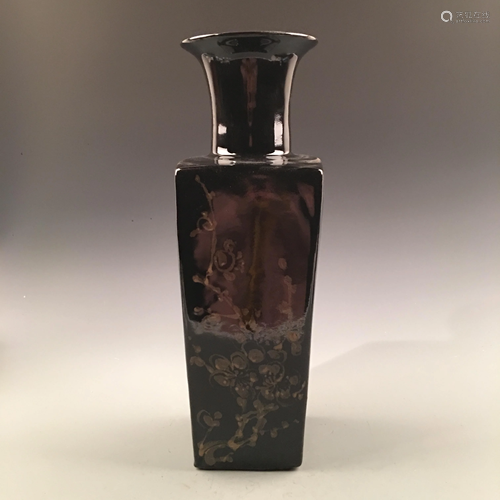 Chinese Black Procelain Square Vase