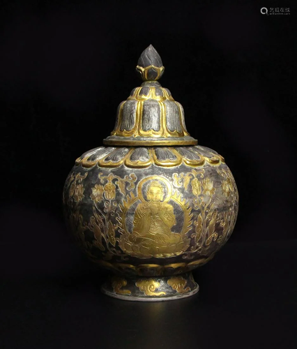 Partial Gilt Buddha Vase from Tang Dynasty Height 25