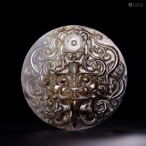 Zhanhan Hetian jade beast face mask, finely engraved