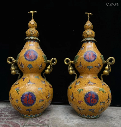 Cloisonne gourd, 66 cm high and 32 cm wide, weighs 18.5
