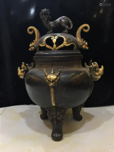 Pure copper gilt gold beast incense burner, size 52 cm