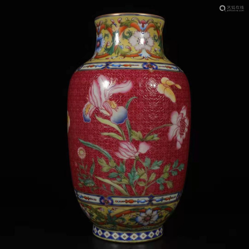A Chinese Red-coding Flower-blossom Porcelain Fortune