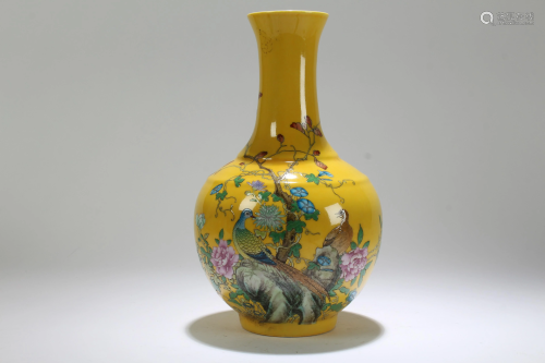 A Chinese Nature-scene Yellow Porcelain Vase