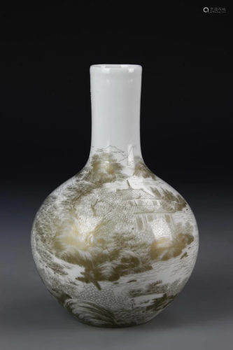 Chinese Gilt Vase