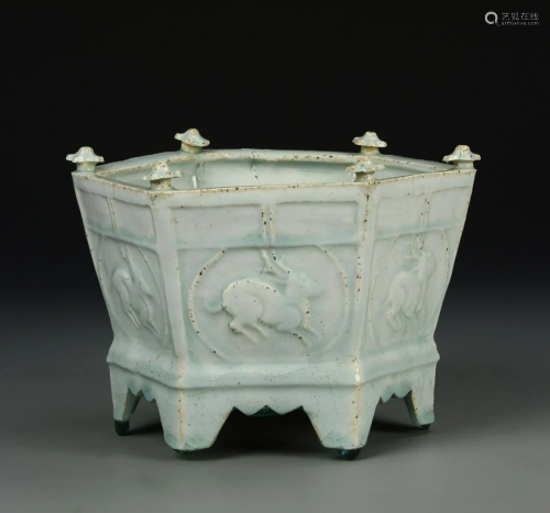 Chinese Ying Qing Censer