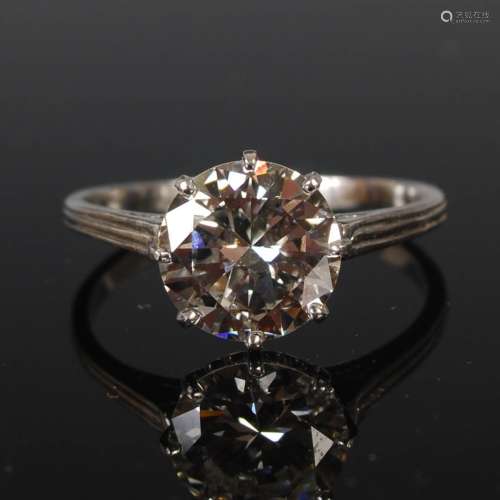 An early 20th century Art Deco white metal diamond solitaire...