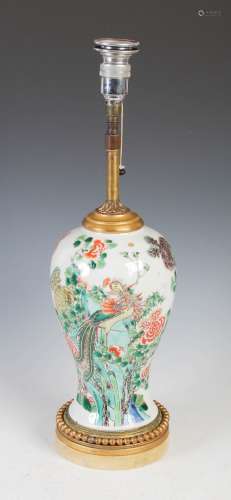 A Chinese porcelain famille verte jar converted to a table l...