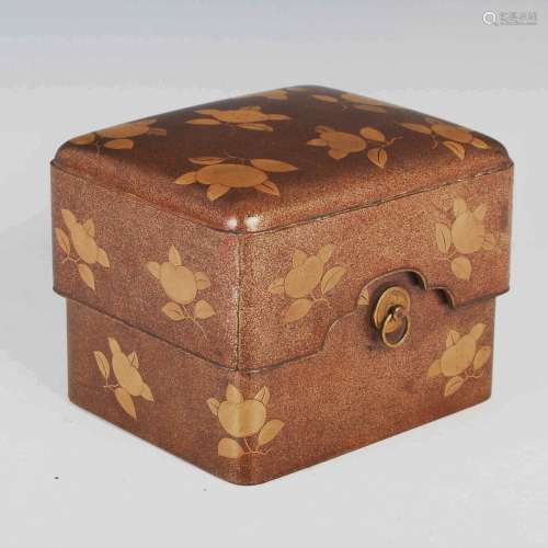A Japanese lacquer box for personal accessories (Tebako), Me...