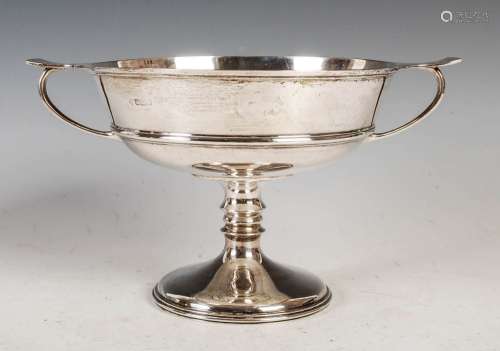 An Edwardian silver twin handled tazza in the Arts & Crafts ...