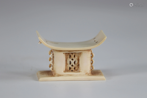 Miniature achanti chair early 20th century