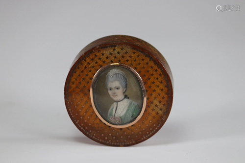 blond tortoiseshell box decorated with an 18th century