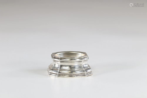 Silver salt shaker hallmark