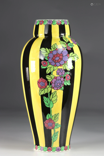 Keramis Art Deco vase