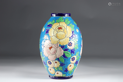 Keramis vase Ar deco floral decoration