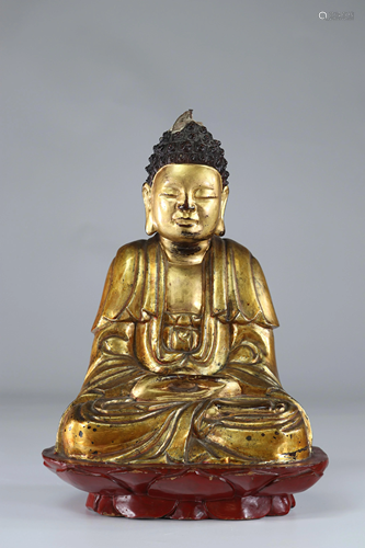 China Buddha in wood and lacquer Qing period