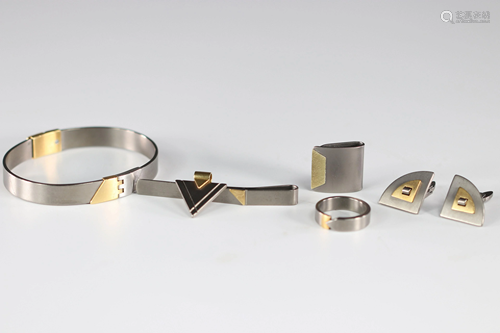 Men's set in titanium and gold (7 pieces)