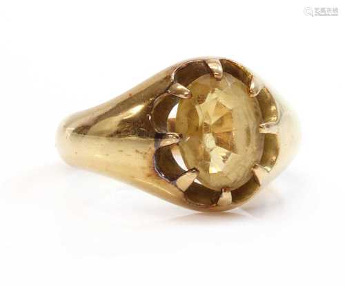 A gentlemen's 18ct gold single stone citrine ring,