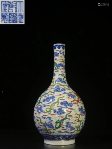 Chinese Hand Painted Famille Rose Vase,Mark
