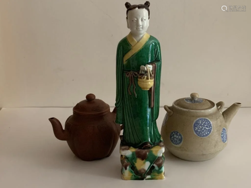 Chinese Zisha Teapot and SancaiPorcelain figurine
