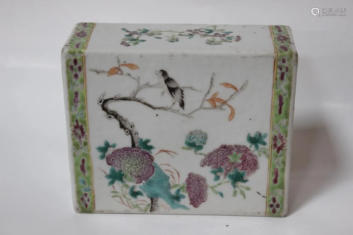 Chinese Famille Rose Porcelain Pillow