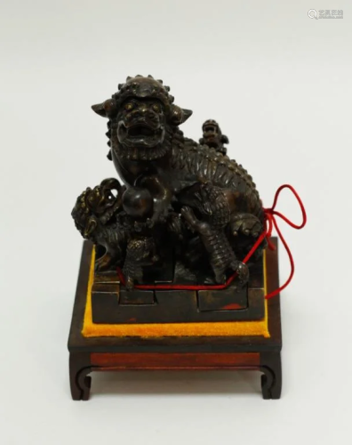 Set of 6 Pieces Chinese Bronze Lion Seals