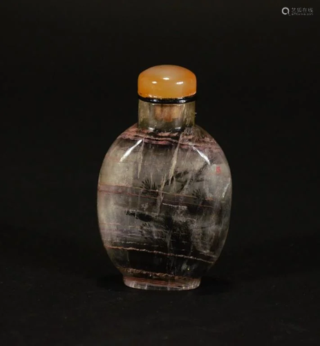 AN INSIDE-PAINTED CRYSTAL SNUFF BOTTLE