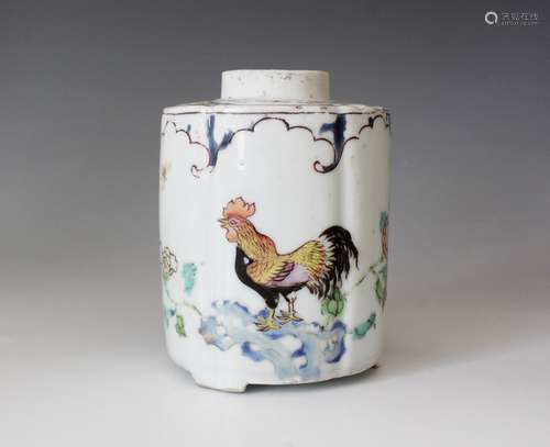 A Chinese cockerel porcelain tea caddy, Yongzheng (1723-1725...