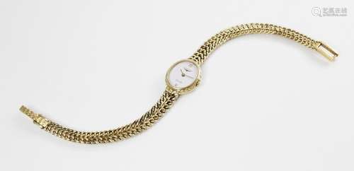 A lady's 9ct gold Longines vintage quartz wristwatch, the ov...