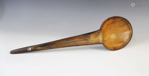 A Welsh primitive horn lletwad or cawl spoon, late 18th or e...