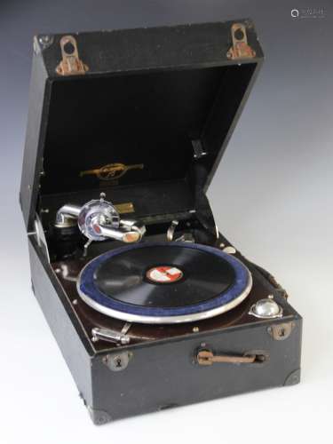 A vintage Columbia Viva-Tonal Grafonola No.202 portable tabl...