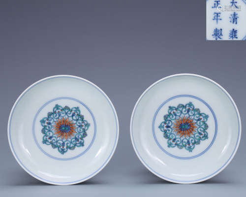 pair of chinese doucai porcelain dishes