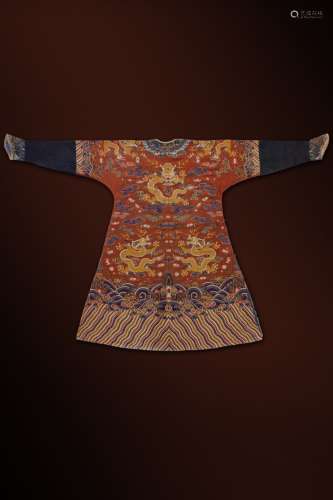 chinese robe with dragon pattern