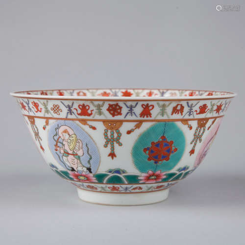 A CHINESE FAMILLE-ROSE PORCELAIN BOWL