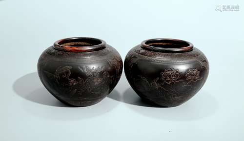 A PAIR OF JARS WITH QIANLONG MARK