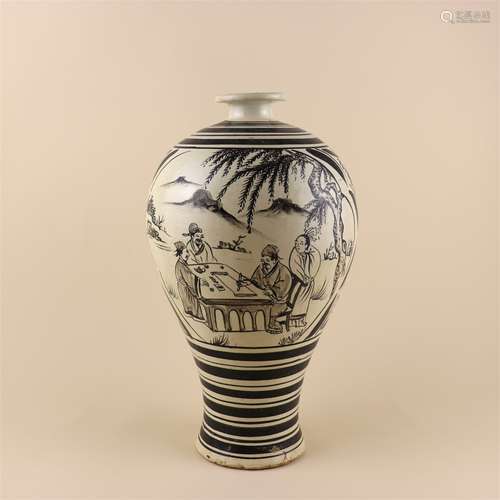 A CHINESE CIZHOU KILN VASE