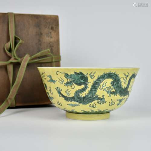 A CHINESE YELLOW-GLAZED GREEN-ENAMELED DRAGON BOWL