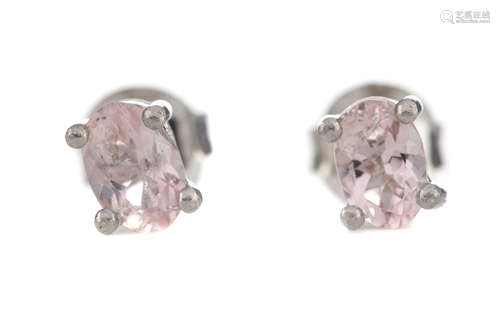 A PAIR OF MORGANITE EARRINGS