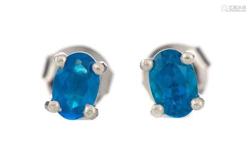 A PAIR OF NEON APATITE EARRINGS