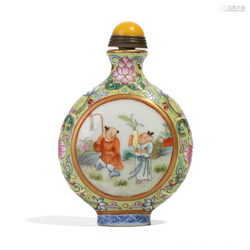 A FAMILLE-ROSE 'BOYS' SNUFF BOTTLE