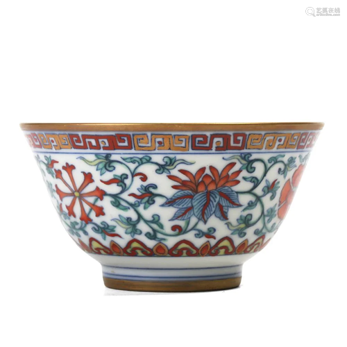 A DOUCAI 'FLOWER SCROLL' BOWL