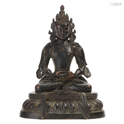 A BRONZE FIGURE OF SEATED AMITAYUS