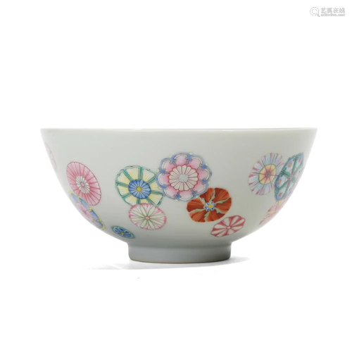 A FAMILLE-ROSE 'FLOWERS' BOWL