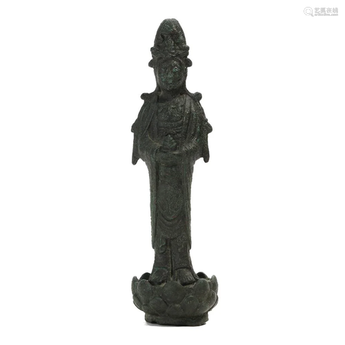 A BRONZE FIGURE OF STANDING BODHISATTVA