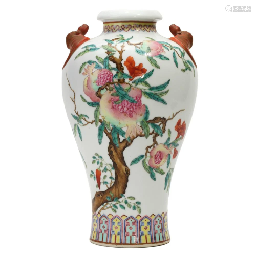 A FAMILLE-ROSE 'PEACH AND BAT' VASE